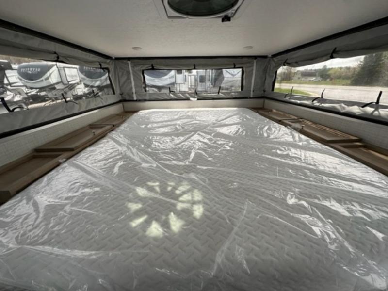 new Truck Bed Campers Palomino Backpack for sale, in Rose City, MI Thumbnail 5