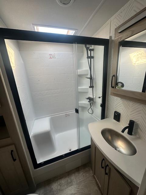 new Travel Trailers Forest River Rockwood Signature for sale, in Rose City, MI Thumbnail 15