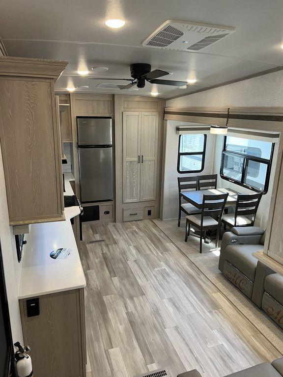 new Fifth Wheel Trailers Forest River Rockwood Ultra Lite for sale, in Rose City, MI Thumbnail 2
