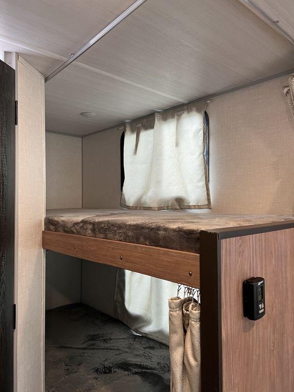 new Travel Trailers Forest River No Boundaries for sale, in Rose City, MI Thumbnail 8