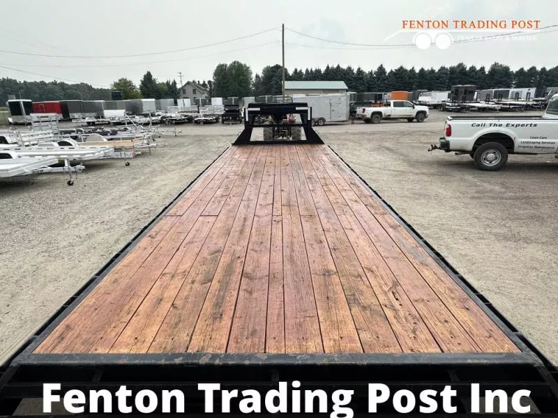 used Equipment / Flatbed Trailers PJ Trailers  for sale, in Fenton, MI Thumbnail 10