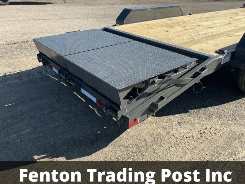 new Equipment / Flatbed Trailers Lamar Trailers  for sale, in Fenton, MI Thumbnail 7