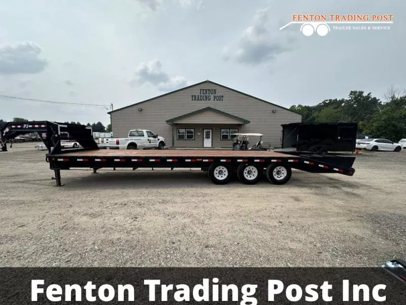 used Equipment / Flatbed Trailers PJ Trailers  for sale, in Fenton, MI Thumbnail 2
