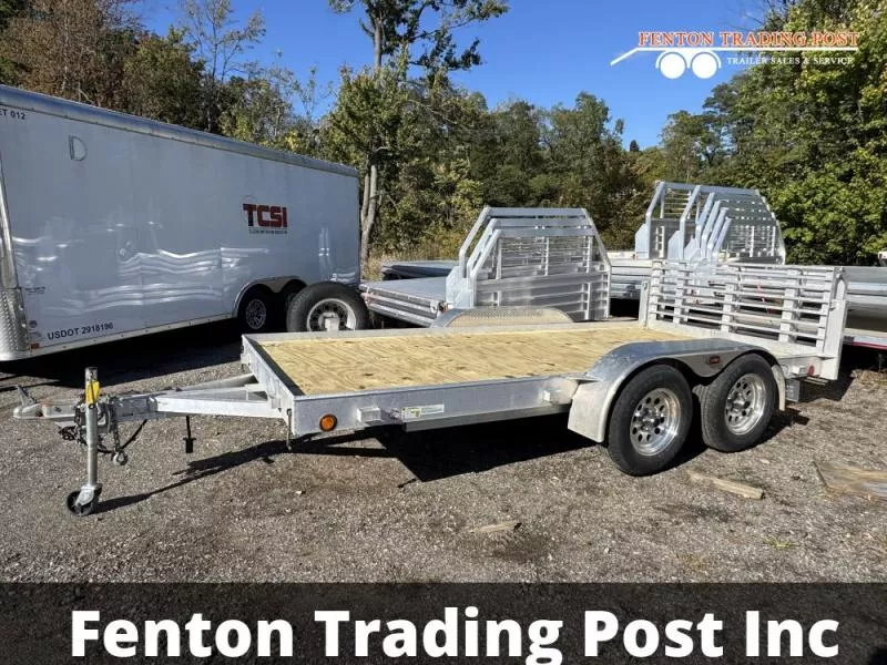 2015 R and R Trailers UT614