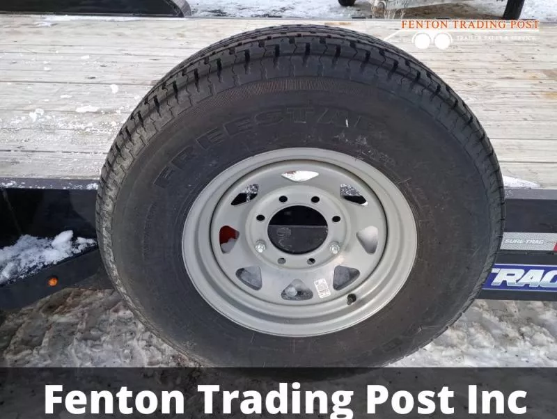 used Equipment / Flatbed Trailers Sure-Trac  for sale, in Fenton, MI Thumbnail 7