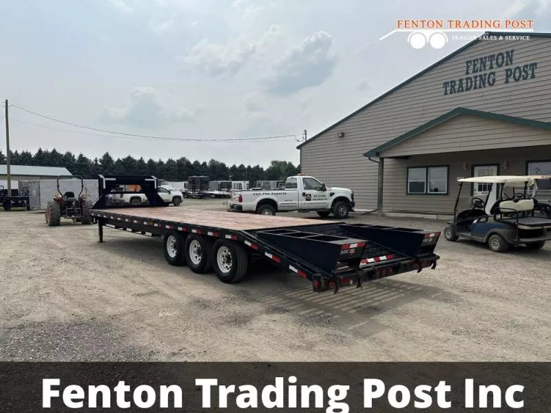 used Equipment / Flatbed Trailers PJ Trailers  for sale, in Fenton, MI Thumbnail 3