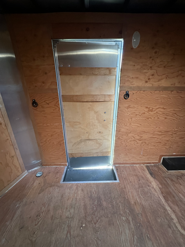 used Cargo (Enclosed) Trailers MIRACO  for sale, in Duncanville, TX Thumbnail 4