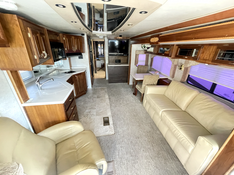 used Camper / RV Gulf Stream Friendship for sale, in Salem, OR Thumbnail 4