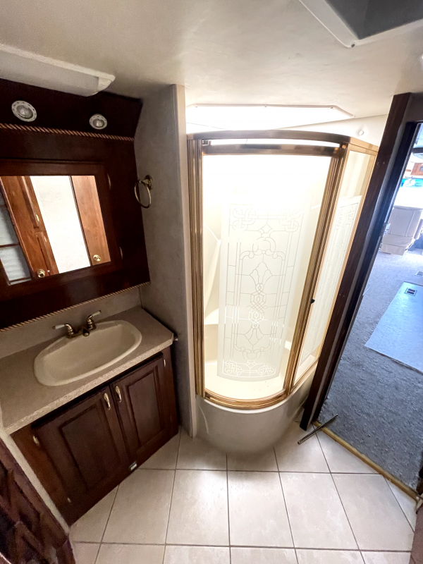 used Camper / RV Gulf Stream Friendship for sale, in Salem, OR Thumbnail 14