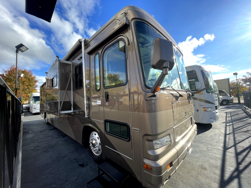 used Camper / RV Gulf Stream Friendship for sale, in Salem, OR Thumbnail 3