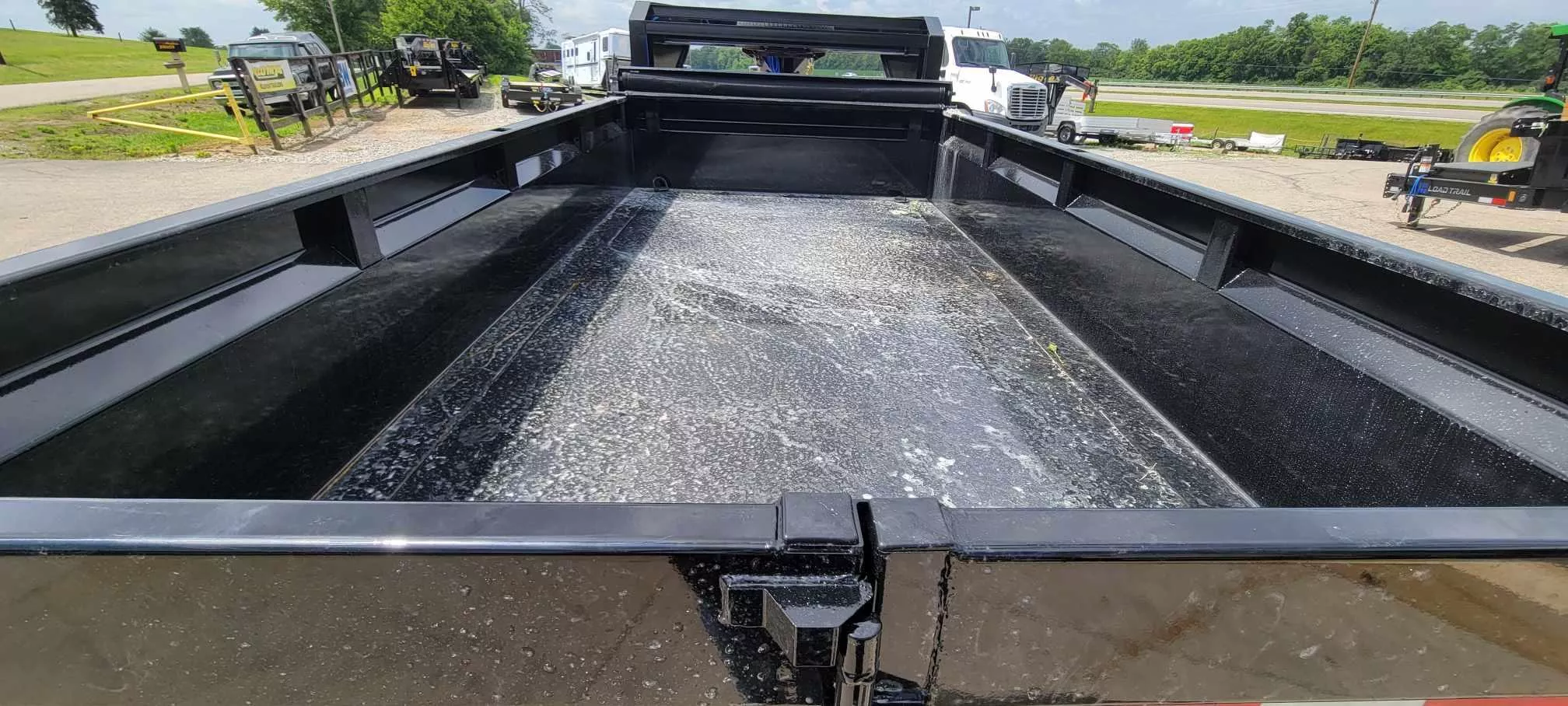 new Dump Trailers Load Trail  for sale, in Circleville, OH Thumbnail 5