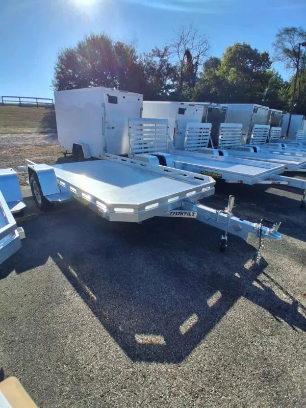 new Utility Trailers Aluma  for sale, in Circleville, OH Thumbnail 2