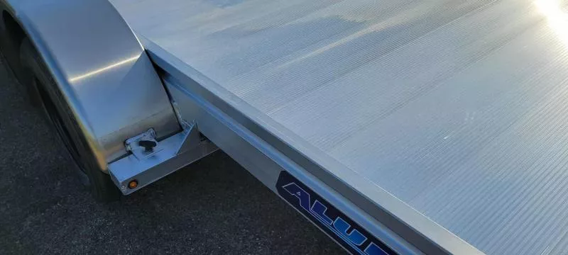 new Utility Trailers Aluma  for sale, in Circleville, OH Thumbnail 4