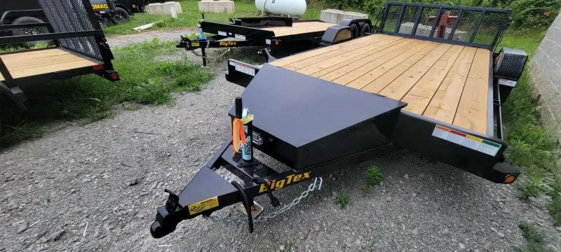 2026 Big Tex Trailers 35UT - 83" x 14' - Bi-Fold Tailgate - 2995# GVWR - Utility Trailer (425058)