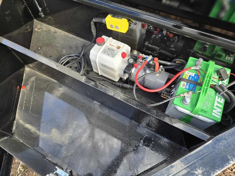 new Dump Trailers Load Trail  for sale, in Circleville, OH Thumbnail 4