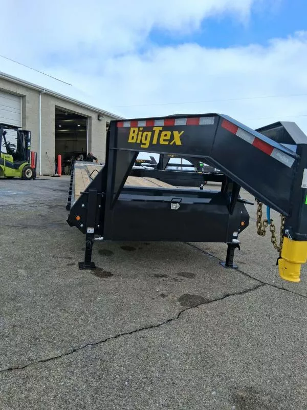 2026 Big Tex Trailers 14GN 102" x 35' + 5' - MR - 15,900# GVWR (454116) Flatbed Trailer