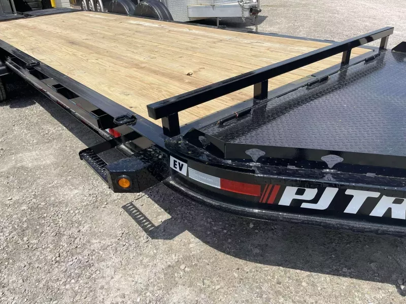 new Equipment / Flatbed Trailers PJ Trailers  for sale, in Frankfort, OH Thumbnail 5
