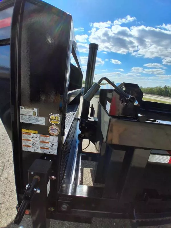 new Dump Trailers Load Trail  for sale, in Circleville, OH Thumbnail 7