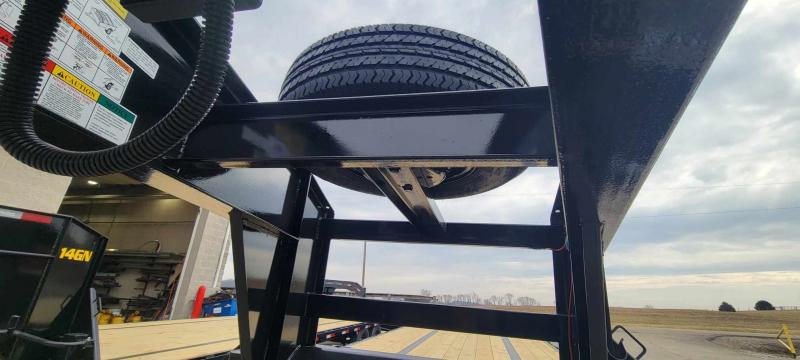 new Equipment / Flatbed Trailers Big Tex Trailers  for sale, in Circleville, OH Thumbnail 4