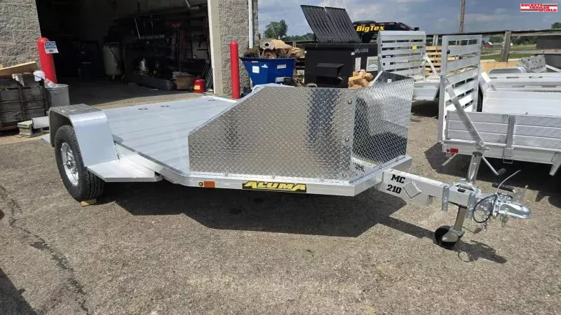 2026 Aluma MC210 Motorcycle Trailer (304049) 1750954027
