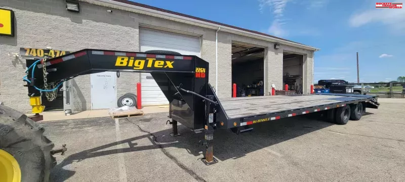 2024 Big Tex Trailers 22GN-102" X 25BK + 5MR'  Flatbed Trailer 1746045068