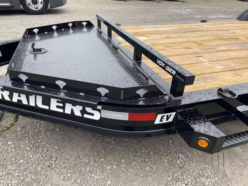 new Equipment / Flatbed Trailers PJ Trailers  for sale, in Frankfort, OH Thumbnail 8