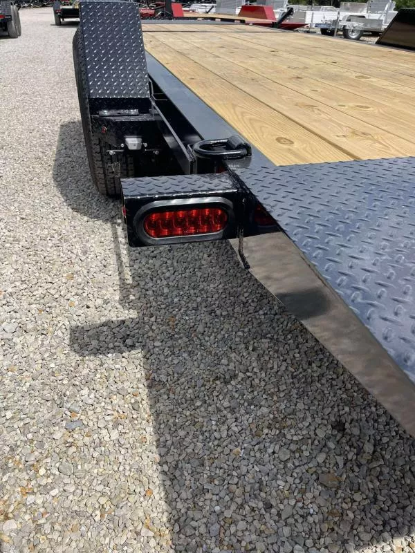 new Equipment / Flatbed Trailers Liberty  for sale, in Frankfort, OH Thumbnail 10