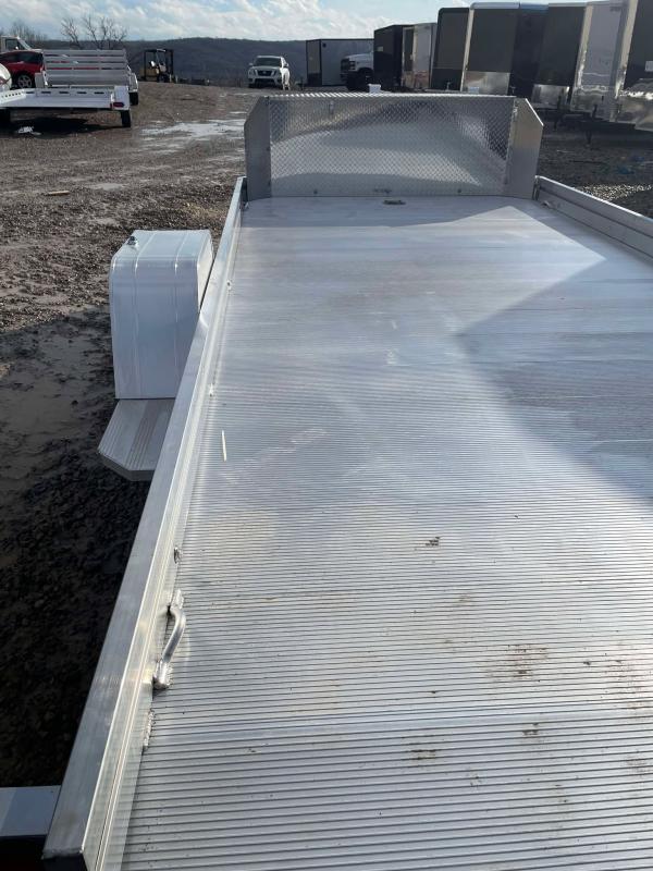 new Utility Trailers Aluma  for sale, in Frankfort, OH Thumbnail 8