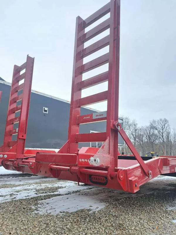 new Equipment / Flatbed Trailers Liberty  for sale, in Frankfort, OH Thumbnail 5