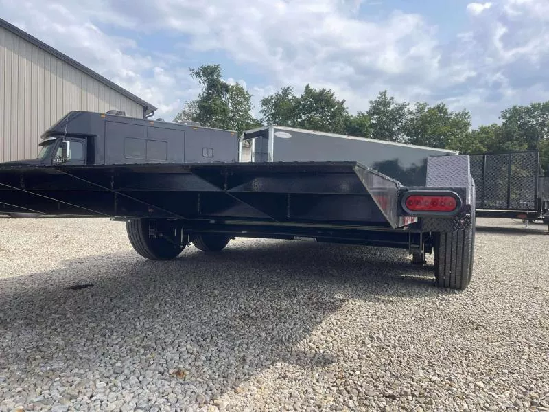 new Equipment / Flatbed Trailers Liberty  for sale, in Frankfort, OH Thumbnail 9