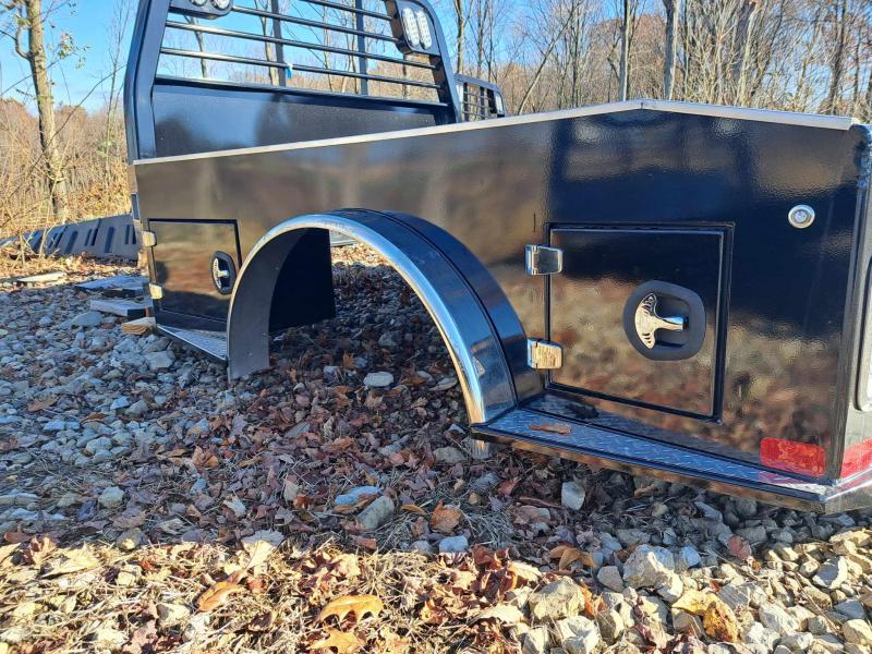 used Flat Decks CM Truck Beds  for sale, in Frankfort, OH Thumbnail 3