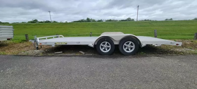 new Utility Trailers Aluma  for sale, in Circleville, OH Thumbnail 4