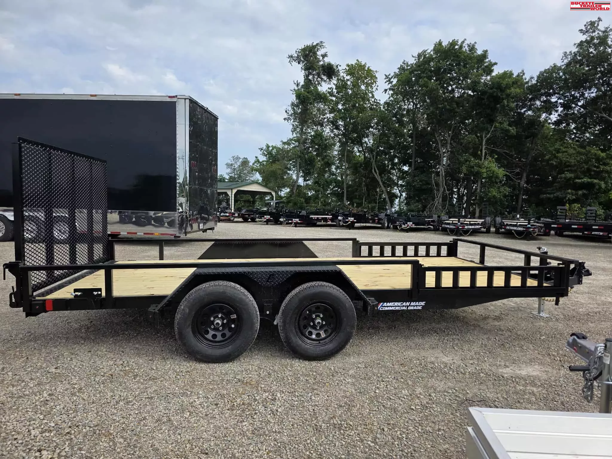 7115) Liberty LU w/ ATV Ramps 83