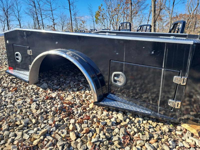 used Flat Decks CM Truck Beds  for sale, in Frankfort, OH Thumbnail 4