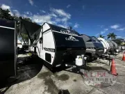 new Travel Trailers Coachmen  for sale, in Miami, FL Thumbnail 3