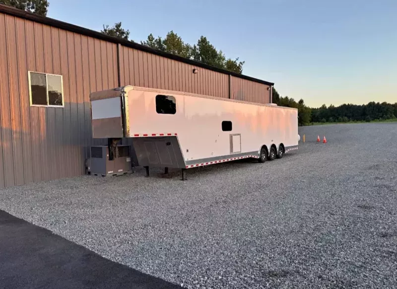 2018 Continental Cargo Other Fifth wheel toy hauler Travel Trailers