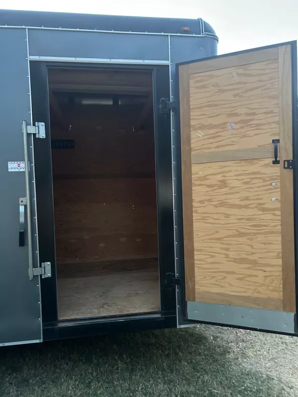 used Cargo (Enclosed) Trailers Interstate 1  for sale, in Wheatland, CA Thumbnail 5