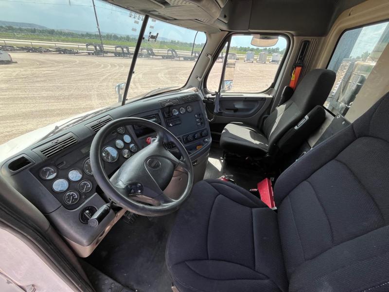 used Other Trucks Freightliner  for sale, in Scottsbluff, NE Thumbnail 16