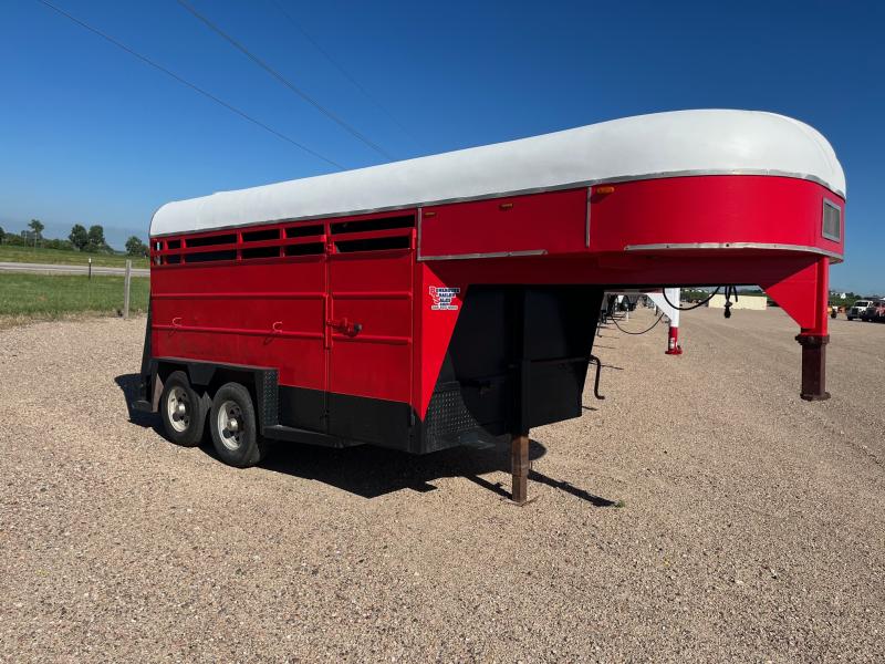 1988 Blair 12' 3H GN Horse Trailer Bunkhouse Trailer Sales