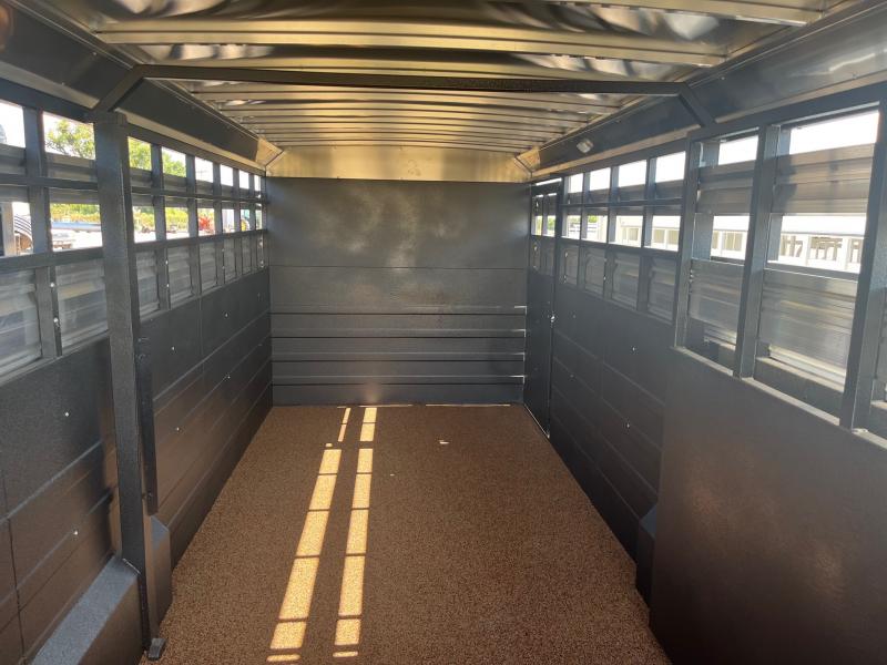 new Stock / Stock Combo Trailers Logan Coach Trailers  for sale, in Scottsbluff, NE Thumbnail 9