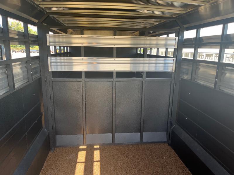 new Stock / Stock Combo Trailers Logan Coach Trailers  for sale, in Scottsbluff, NE Thumbnail 8