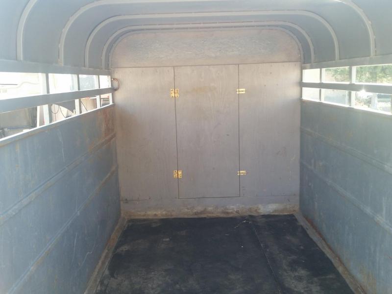 1984 Travalong 12' BH STOCK Livestock Trailer 1984 Travalong 12' BH STOCK Livestock Trailer