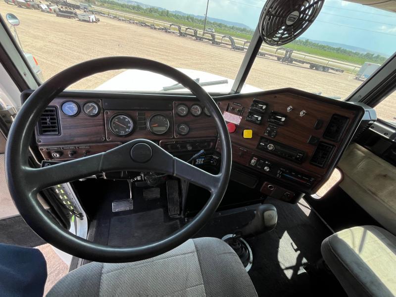 used Standard Trucks Freightliner  for sale, in Scottsbluff, NE Thumbnail 12