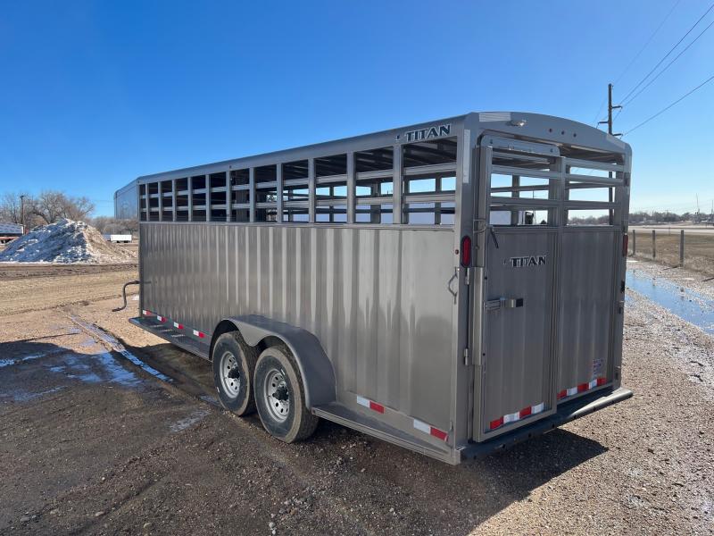 2023 Titan Trailers 20' Rancher Livestock Trailer Bunkhouse Trailer Sales Scottsbluff, NE
