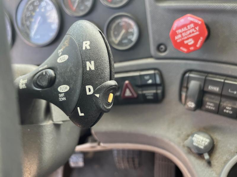 used Other Trucks Freightliner  for sale, in Scottsbluff, NE Thumbnail 19