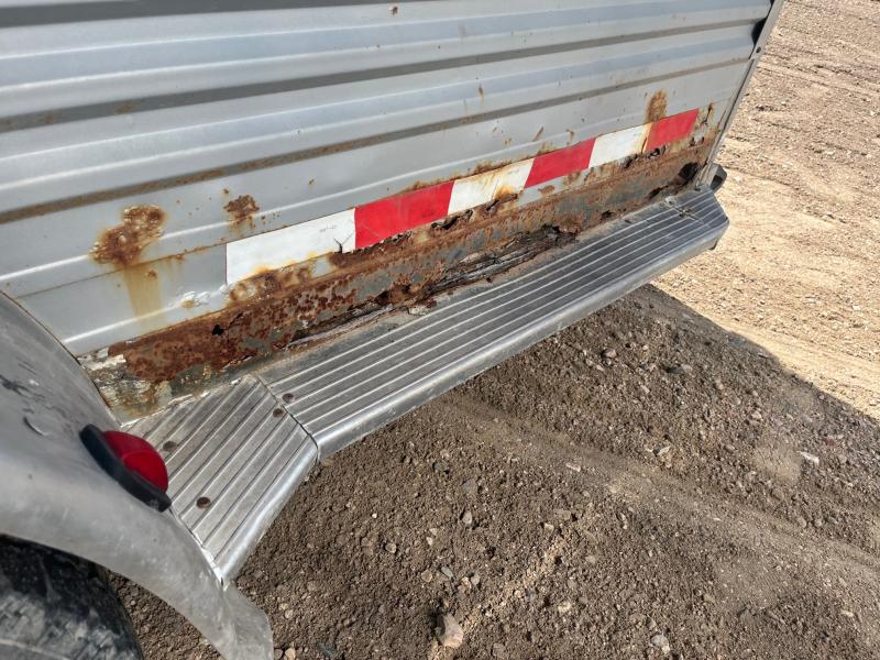 2005 Featherlite 20' Steel Stock Trailer Bunkhouse Trailer Sales