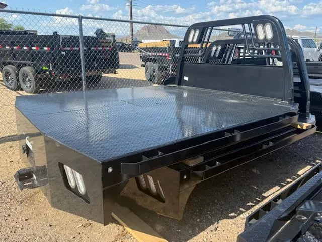 2024 Crownline (Hay Beds) Crownline RRD102 Rub Rail Dually Bed-8′6″ × 97″-(56″-58″ CTA) Flat Decks