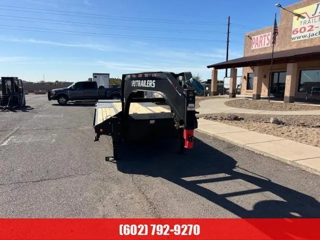 2026 PJ Trailers 25' Gooseneck, Low-Pro Flatdeck with Duals, 25K GVWR, 14 PLY Other Trailer