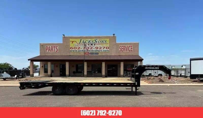 2026 PJ Trailers 30' Goosneck Low-Pro Flatdeck with Singles, 15,680K GVWR Equipment Trailer