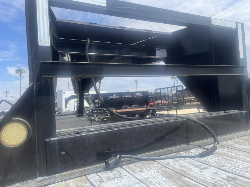 used Equipment / Flatbed Trailers Load Trail  for sale, in Mesa, AZ Thumbnail 5